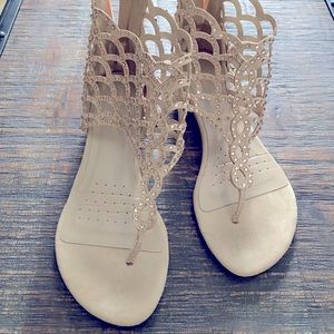 Nude Dream Pairs Sandals size 7